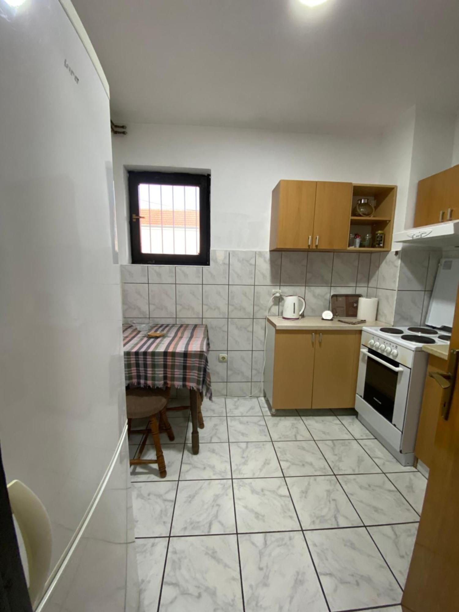 Apartmani Dora Leskovac Leskovac  Exterior foto